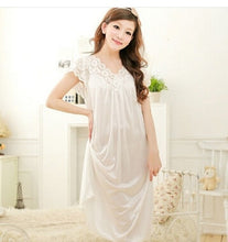 Load image into Gallery viewer, Women Black Lace Sexy Nightdress Girls Plus Size Bathrobe Large Size Sleepwear Nightgown Y02-2