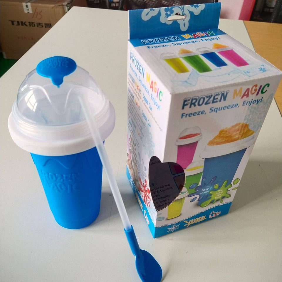 Quick Freeze Slushy Cup – Instant Smoothie Maker & Fast Cooling Squeeze Cup