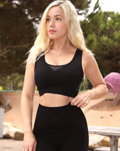 Load image into Gallery viewer, Baxter Seamless Sports Bra - Black
